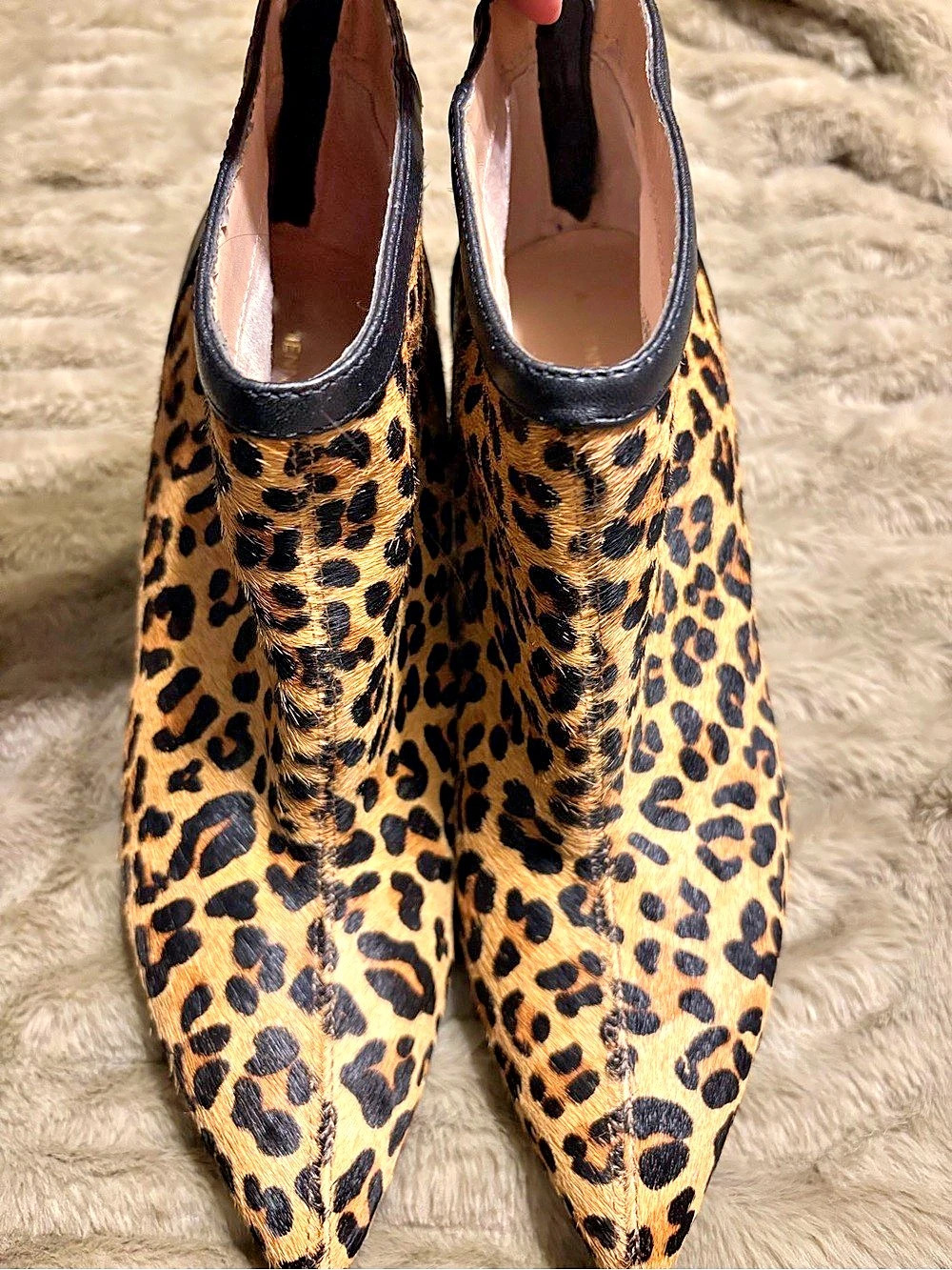 Adrienne Vittadini Nyla Leopard Calf Hair Ankle Bootie US 9.5 - Picture 3 of 13